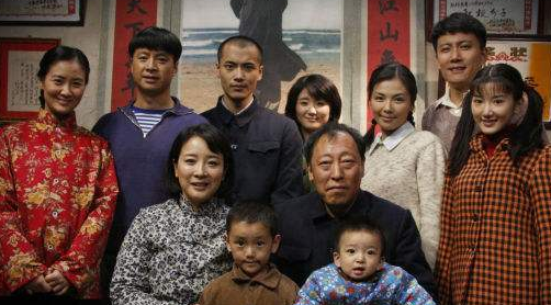 叶落长安中白老四第几集死亡