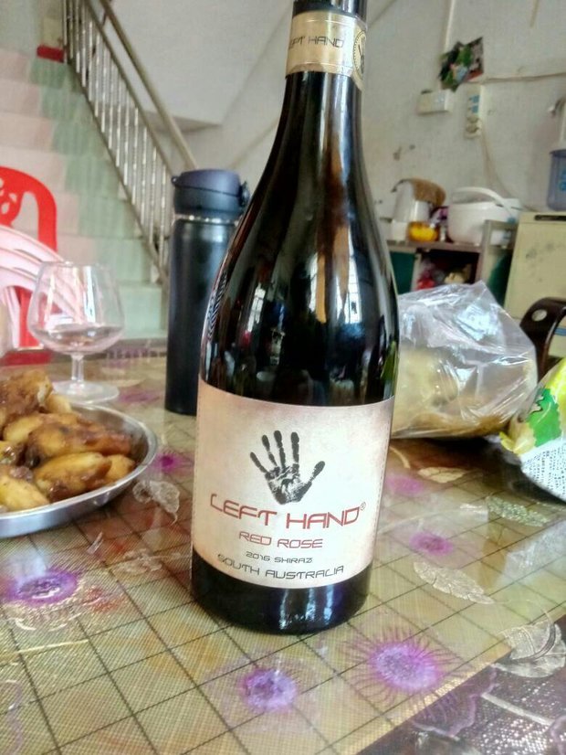 左掌红玫瑰红酒市场价多少