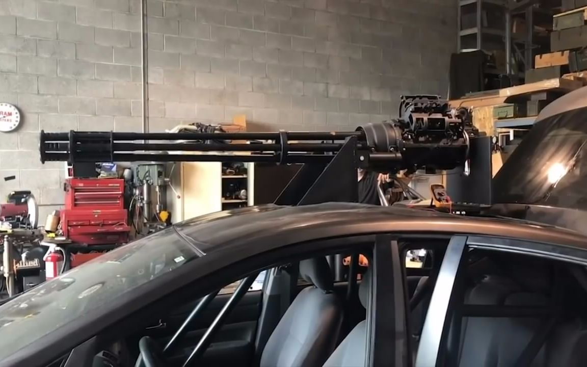 很会玩!丰田上 m61火神机炮