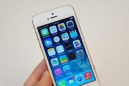 iphone手机怎么一边玩游戏一边听音乐