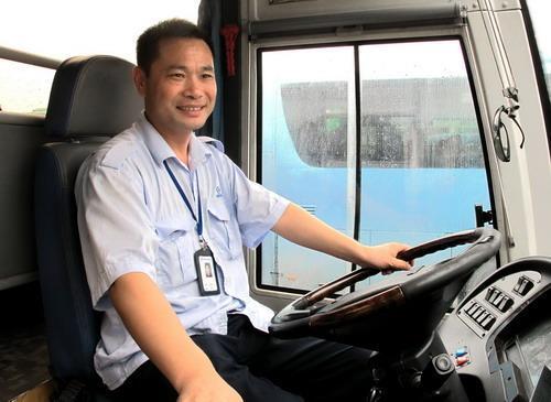 2016年深圳公交司机的工资有多少?