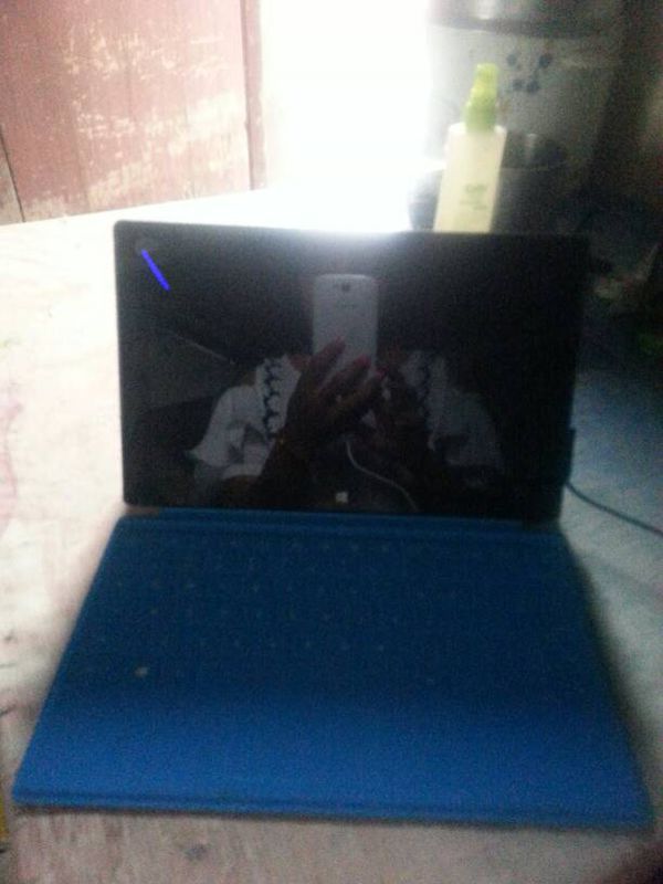 我的微软平板电脑开不了机,怎么办