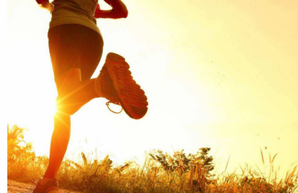 在朋友圈发跑步记录截图,为什么总有人的评论带讽刺性?