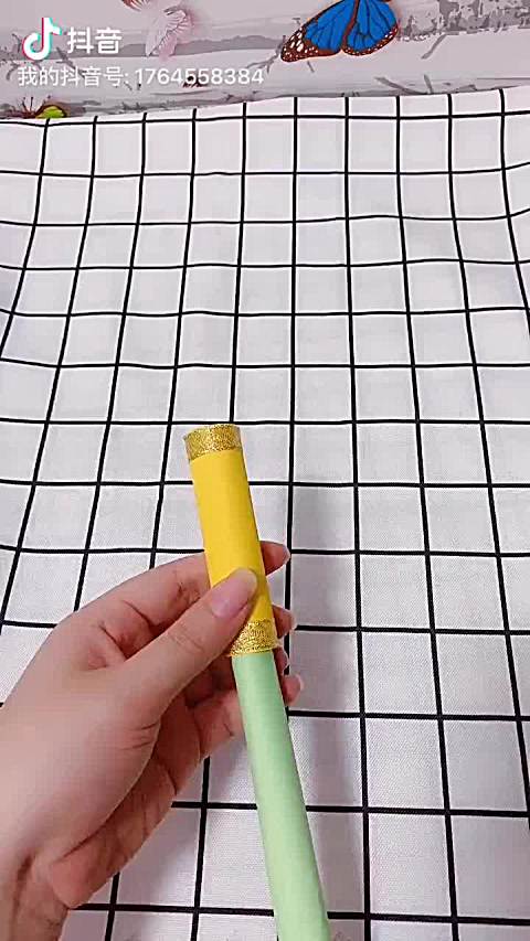 好看又好玩的伸缩纸扇子