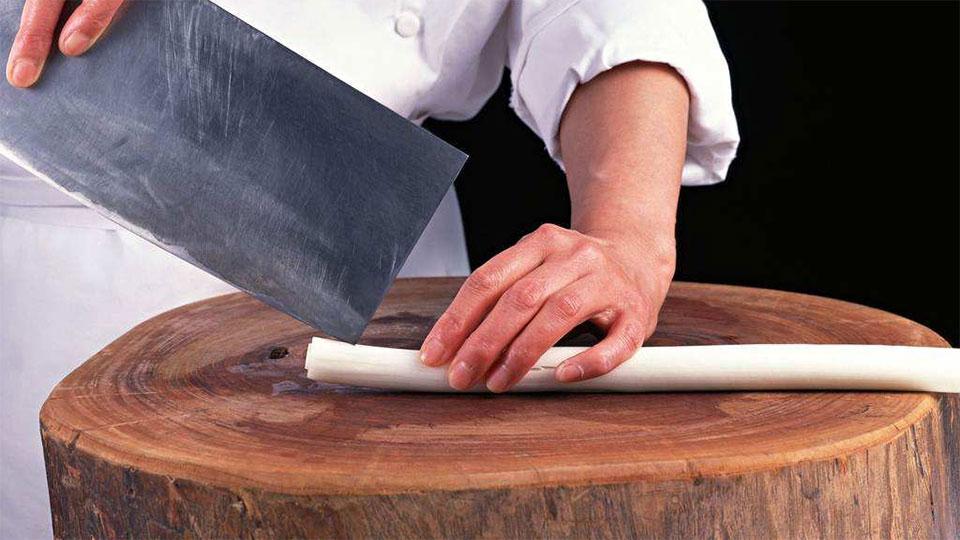 刀工绝活!厨师 切菜刀工表演视频,太快了,是时候展示真正的刀法了!