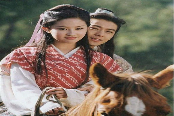 代号致金庸|这个结局，不管金庸怎么改，都难以自圆其说，成了《天龙八部》最大的漏洞