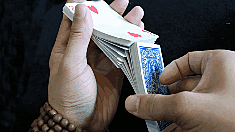 魔术教学: 赌神完美洗牌法, 半分钟学会这个超酷洗牌手法!