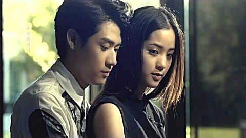 【风车·华语】李玉玺携手 欧阳娜娜四手联弹《 满天星》mv大首播