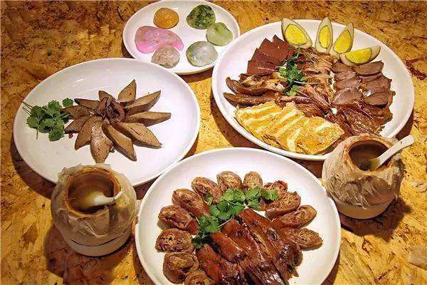 在我国古代有"山珍海味",为什么会有"上八珍","中八珍","下八珍"的