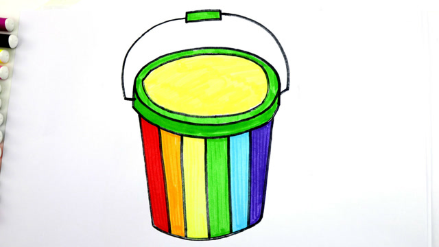 水桶简笔画彩色装满图片