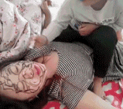 火车站一个女的