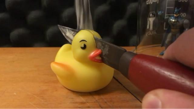 烧红的刀切 小黄鸭,莫名其妙的舒服