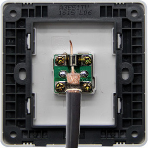 宽频电视插座接线