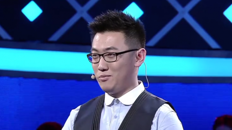  b>非诚勿扰魔方 /b>王子孙虹烨来袭,小师妹上演夺爱大战!