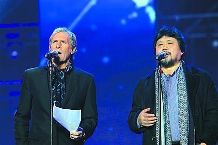 迈克尔杰克逊和群星演唱那首歌曲