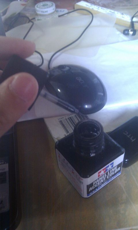 高达渗线笔怎么用 是笔里面有水还是自己去粘