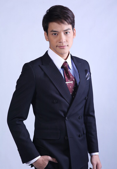 泰国版《命中注定我爱你》的主要剧情是什么?