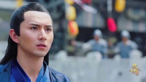 视频:九幽台上魏舒烨的一句呐喊,救了燕洵,好险,多亏了这一句