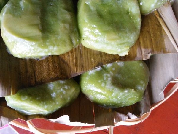 青团上的白点是发霉还是猪油?