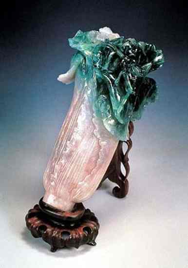 求一张翡翠白菜的照片,要慈禧太后当年把玩的那个摆件的真是照!