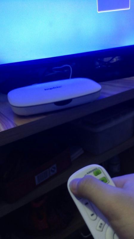 英菲克网络电视机顶盒开不了机,连指示灯都不