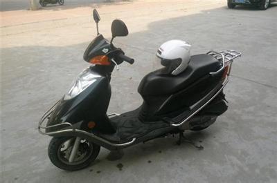 铃木韵彩电喷版100摩托车报价参数?