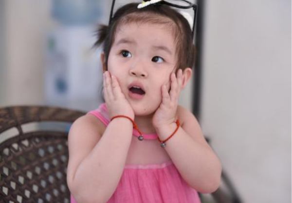 杭州女童被残忍的杀害,而杀她的人也已自杀,从这个