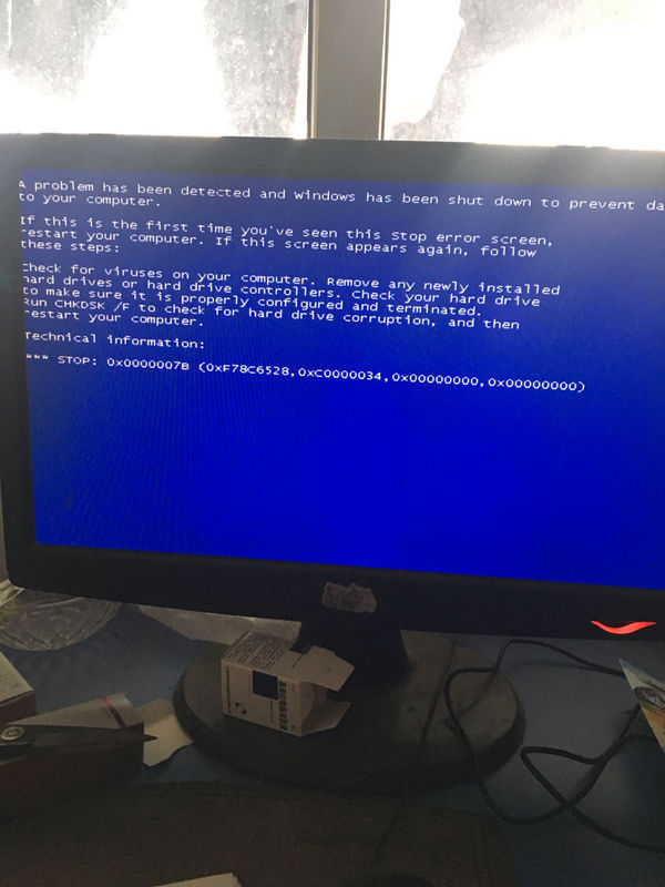 电脑无法开机怎样重装系统到这个界面就卡死了