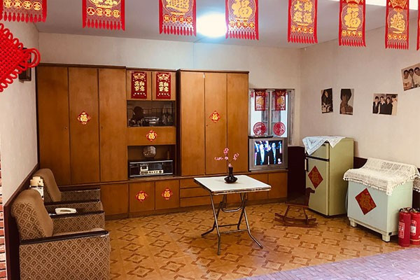 七八十年代的家具你们家还剩下几件?现在价值几何?