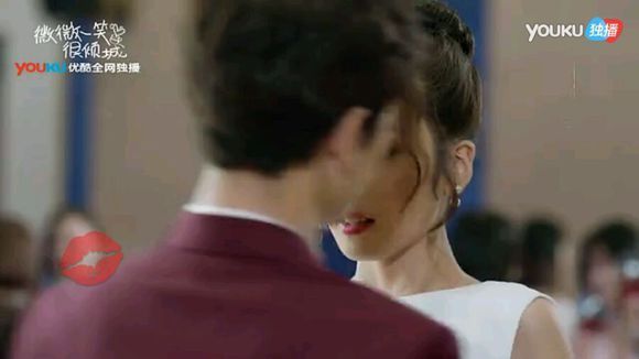 求微微一笑很倾城14集酒会背景音乐