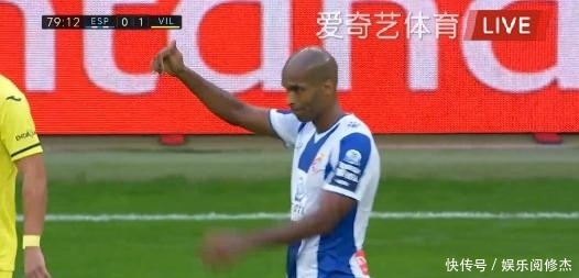 西班牙人巴萨武磊进球录像