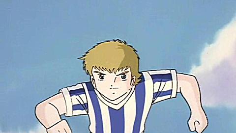 足球小将剧场版 施耐德坐不住了带守门员上场直接碾压日本少年队