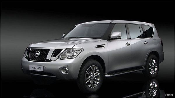 尼桑途乐(patrol)全尺寸suv  为数不多的可以与丰田陆巡抗衡的越野车