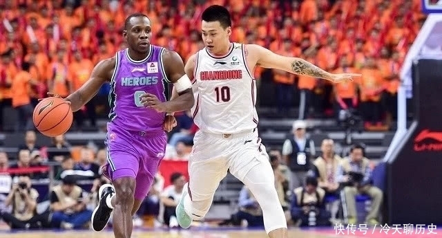 山东队男篮没钱