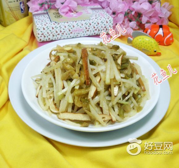 榨菜香干炒苤蓝怎么做好吃