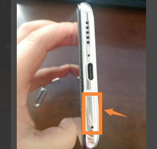 红米k30pro卡槽在哪