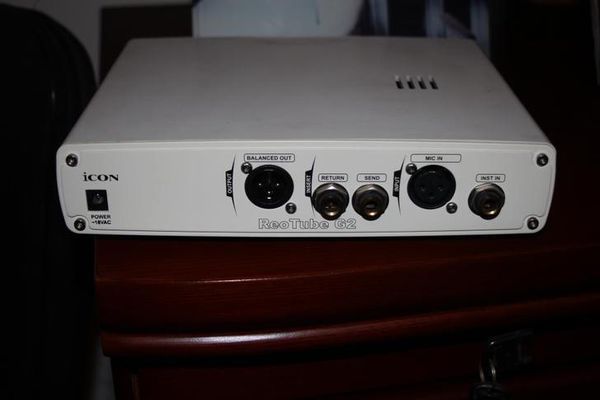 艾肯4nano声卡怎么连接苹果6手机?需要哪些线材之类的东西?