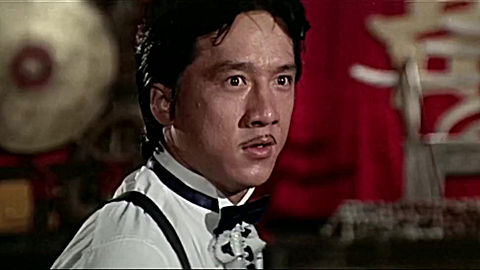 a计划:元彪和朋友拼死一战,生死存亡之际,成龙撕破伪装加入战斗