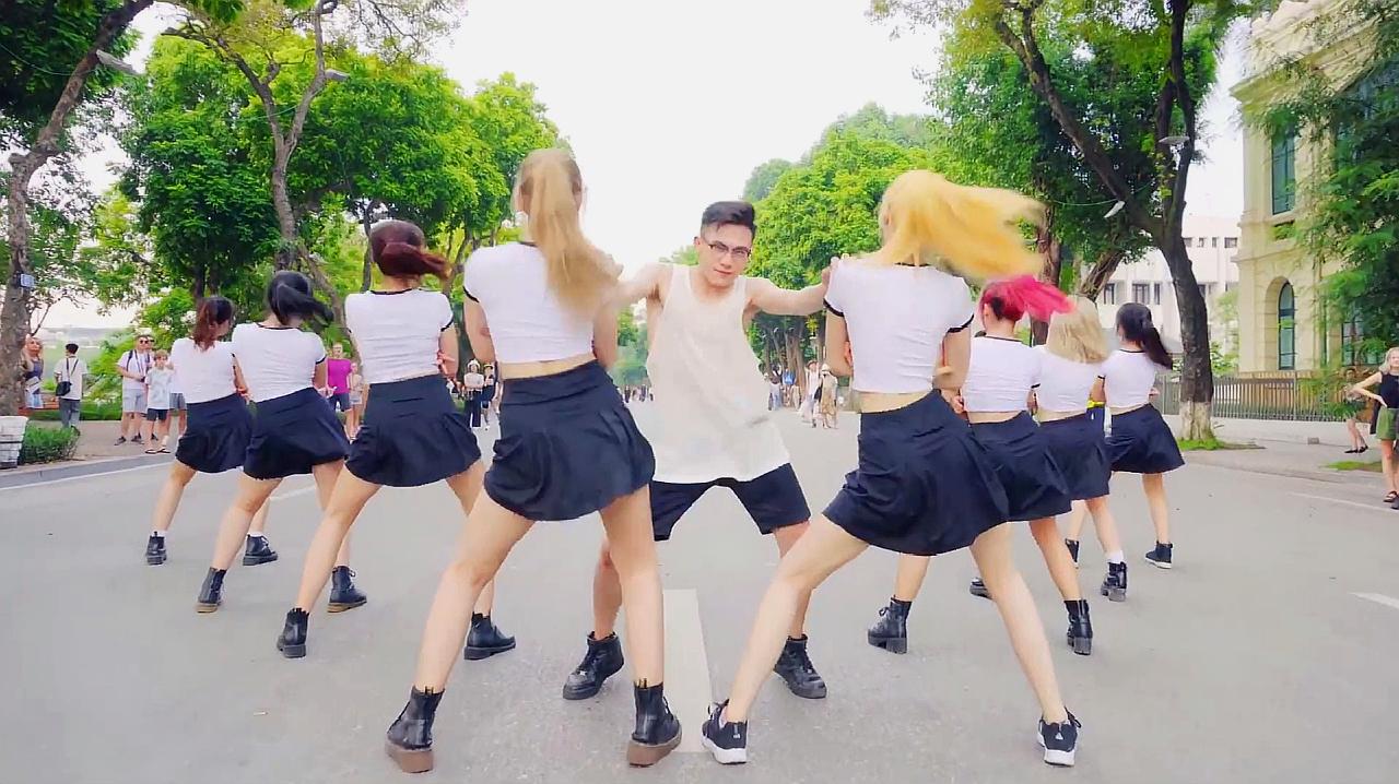  b>鸟叔绅士舞蹈 /b>视频,舞团翻跳,再现鸟叔经典舞步