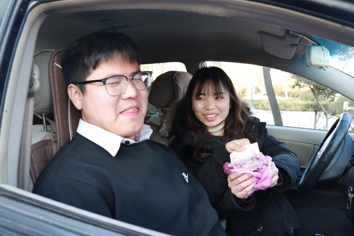 二货女 学员考驾照,单纯 教练惨遭套路,笑的肚子疼