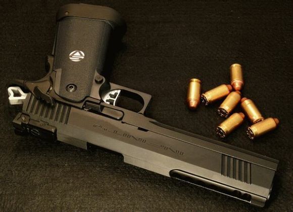 csol上恒宇双星的原型是什么枪